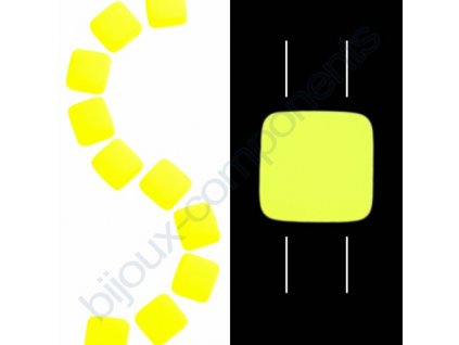 Skleněné neonové korálky s UV efektem mačkané, dvoudírkové čtverečky styl Tile, žluté