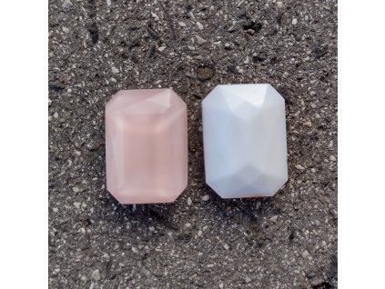 Osmihran (25x18 mm) - ručně vyráběný, starorůžová / bílá