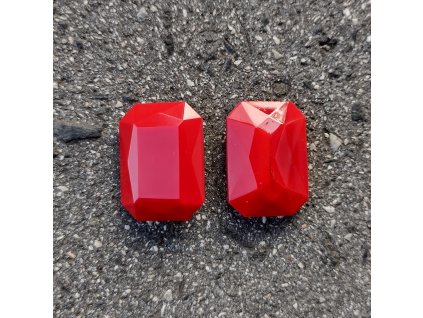 Osmihran (25x18 mm) - ručně vyráběný, červený opálový