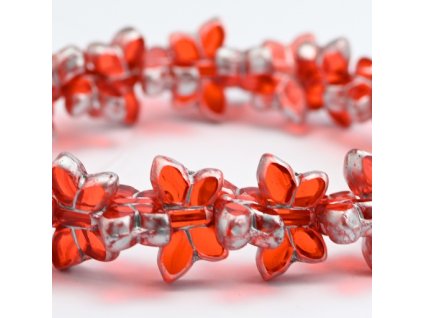 sklenene koralky motylek cerveny se stribrem