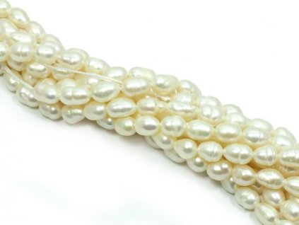 Říční perly (oválné) - cca 4-5 x 6 mm, bílé, 6 ks