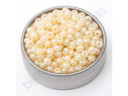 PRECIOSA rokajl - krémový perleťový, 11/0 cca 2,1 mm