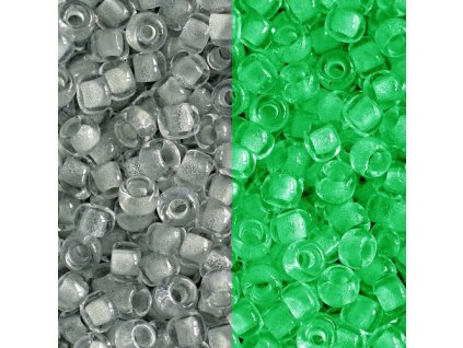 toho koralky svitici ve tme sede zelene