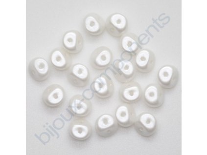 Skleněné korálky es-O, perleťově bílé, 5mm, 5g