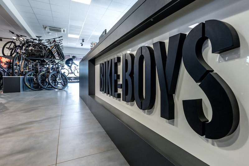 005_BikeBoys