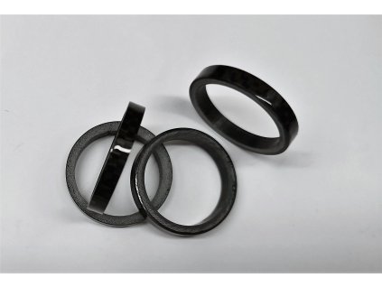 Karbonová podložka pod představec 1 1/8" 10mm