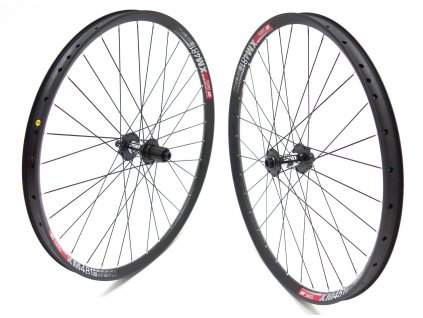 1770g Zapletená kola DT Swiss XM 481 27,5, náboje náboje DT Swiss 350