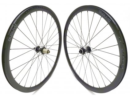 1620g Zapletená kola PANCHOWHEELS SPIRIT 35 DISC (Typ ořechu SRAM XDR)