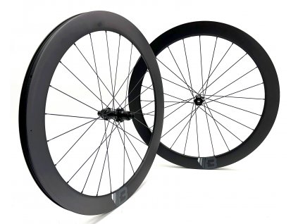 1550g Karbonová plášťová disková zapletená kola Baron RR54 Carbon, náboje Baron CL Straightpull Road, Sapim CX Ray