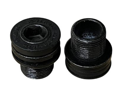 šroub střed.osy ISIS M15x1 Fe imbus černý