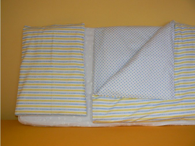 Trojdílná sada povlečení na postel velikost 60x120 - punítky a proužky