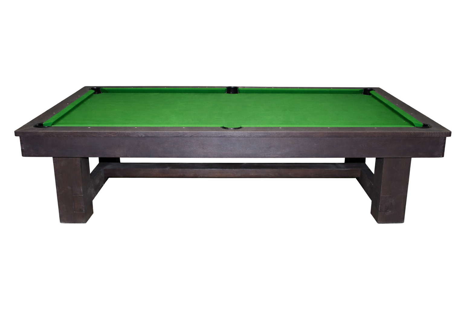 Luxusný biliardový stôl na mieru pre Maledivy – americký pool z masívneho dubu