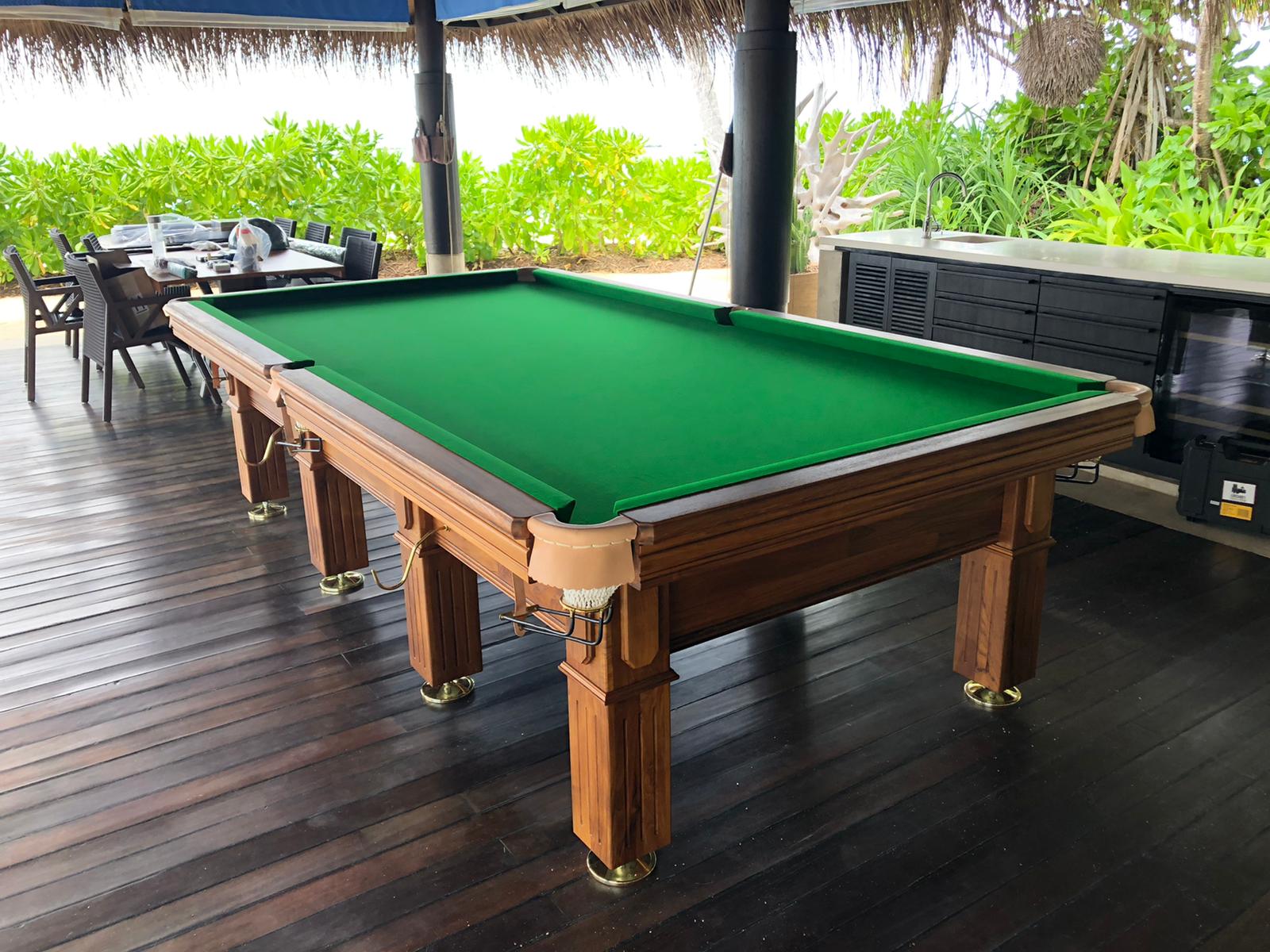 Luxusný ruská pyramída z exotického dreva tik – realizácia Maledivy