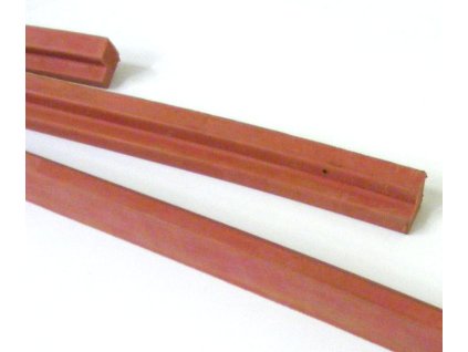 Gumový mantinel na snookerový a gulečníkový stôl