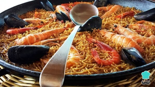 Recept Fideuà (nudlová paella)