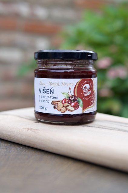 Višeň s amarettem a skořicí eko džem / marmeláda