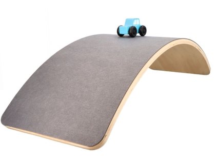 balancna doska s plstenym povrchom a autickom adam toys