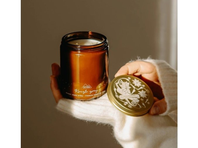 svickuj prirodni svicka kouzlo zimy 250 ml