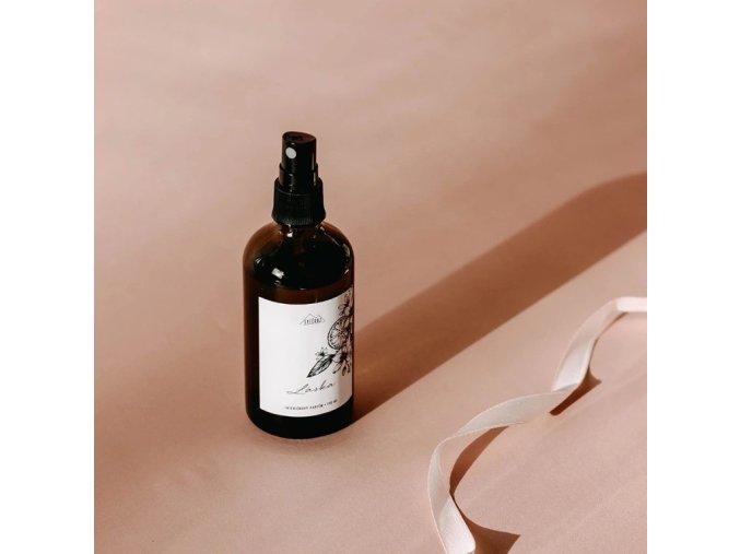 svickuj interierovy parfem laska 100 ml