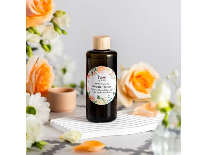 biorythme rozjasnujici tonikum pro sjednocenou zarivou a svezi plet 200 ml sroubovaci vicko