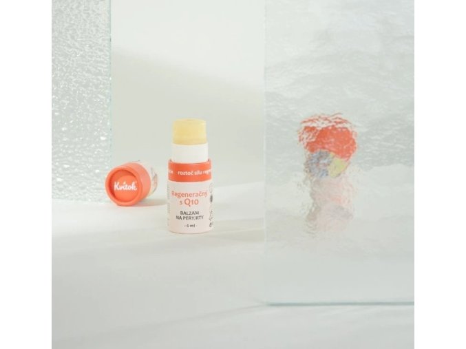 kvitok regeneracni balzam na rty s q10 6 ml