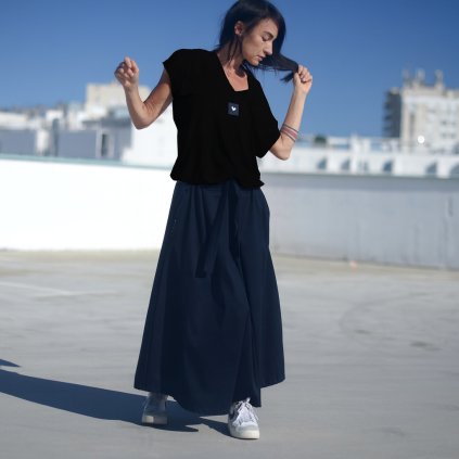 Triko DESEO short CERNÁ