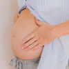 Pečující tělové máslo MAMA  rychle se vstřebá, s BIO bambuckým máslem a levandulí