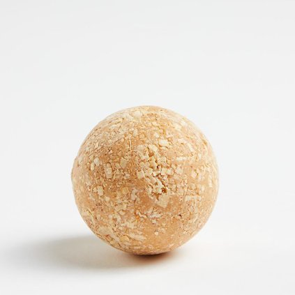 velvety koupelova bomba s olivovym olejem borovice 50 g