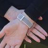 BIONICBAND® Infinity bílo-šedivý Nový design