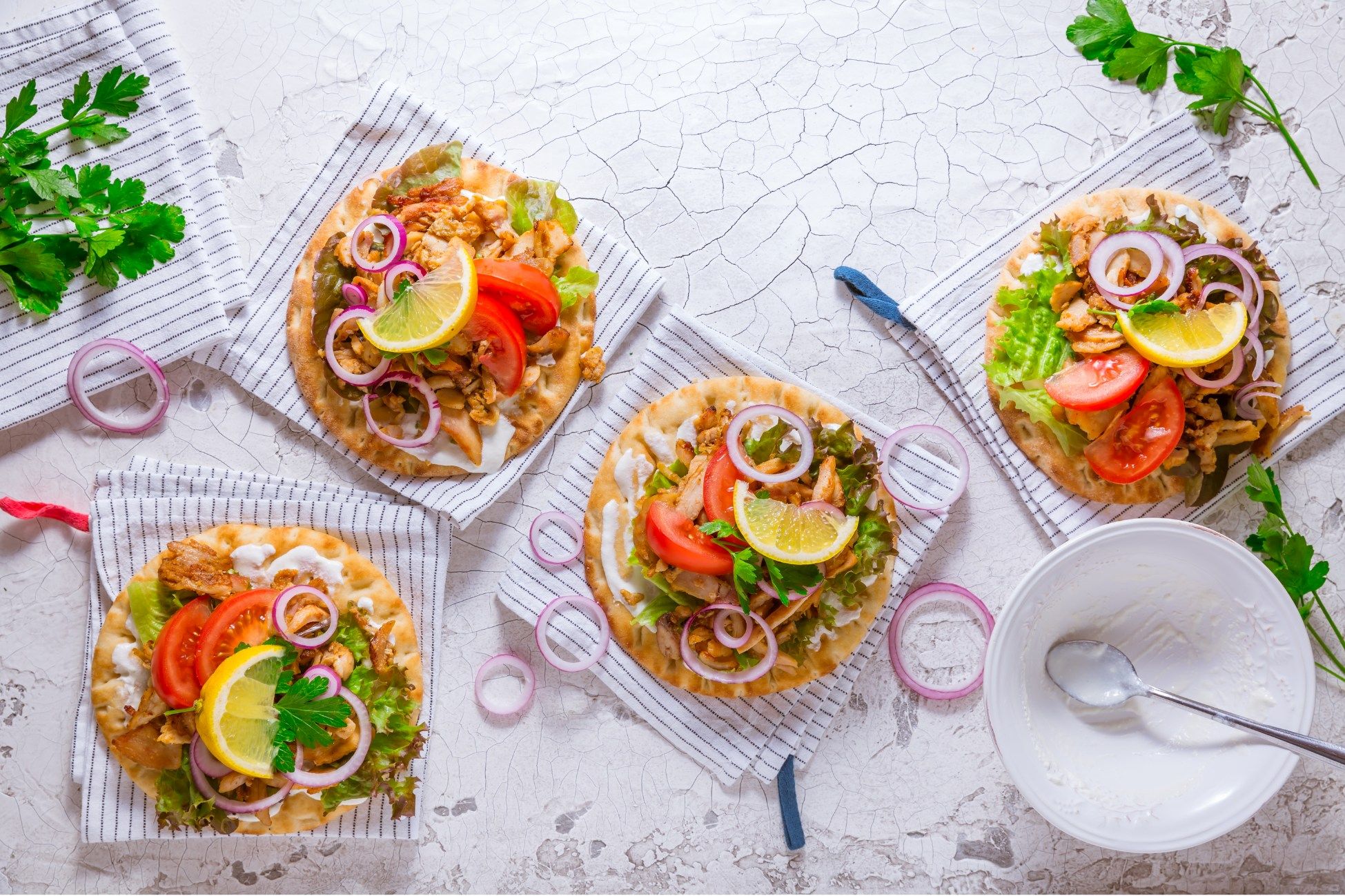 PITA JE VÍC NEŽ JEN CHLEBOVÁ PLACKA