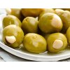 Olivy s česnekem Detail rozbaleného produktu