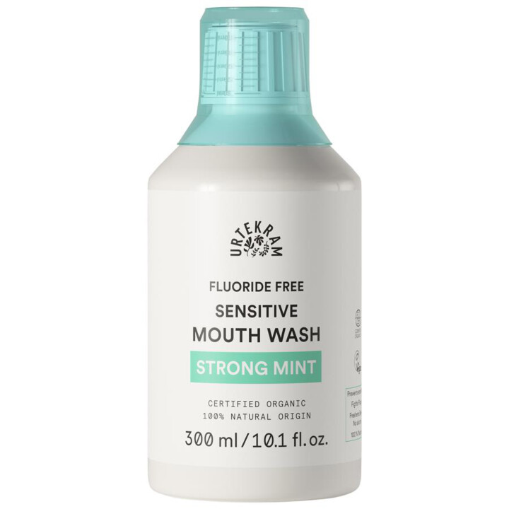 Urtekram Ústna voda Strong mint Sensitive BIO VEG Obsah: 300 ml