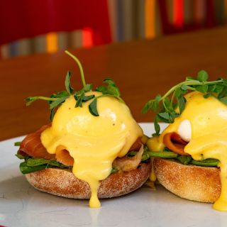 ✨ VÍKENDOVÝ BRUNCH v bistru Franz ✨ Víkend patří pomalým ránům, skvělé kávě a poctivým snídaním. Přijďte si ho užít k nám...