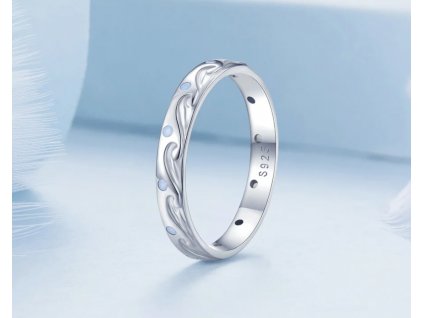 Prsten s vlnkami a zirkony - Stříbro 925
