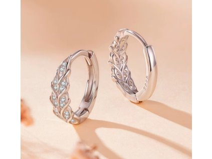 Stříbrné náušnice Wheat s bílými zirkony – kruhy