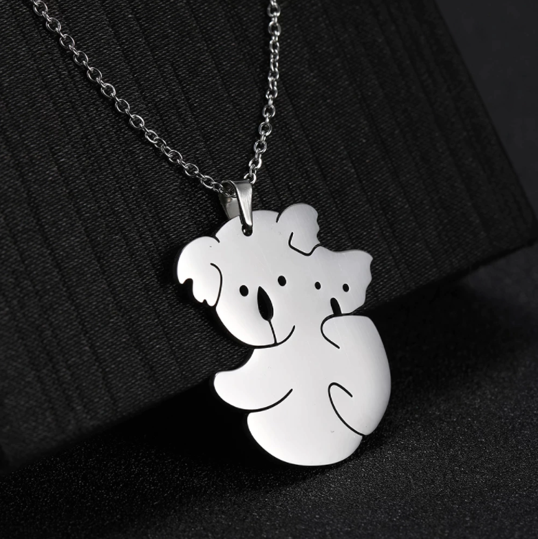 Nerezový náhrdelník s príveskom KOALA