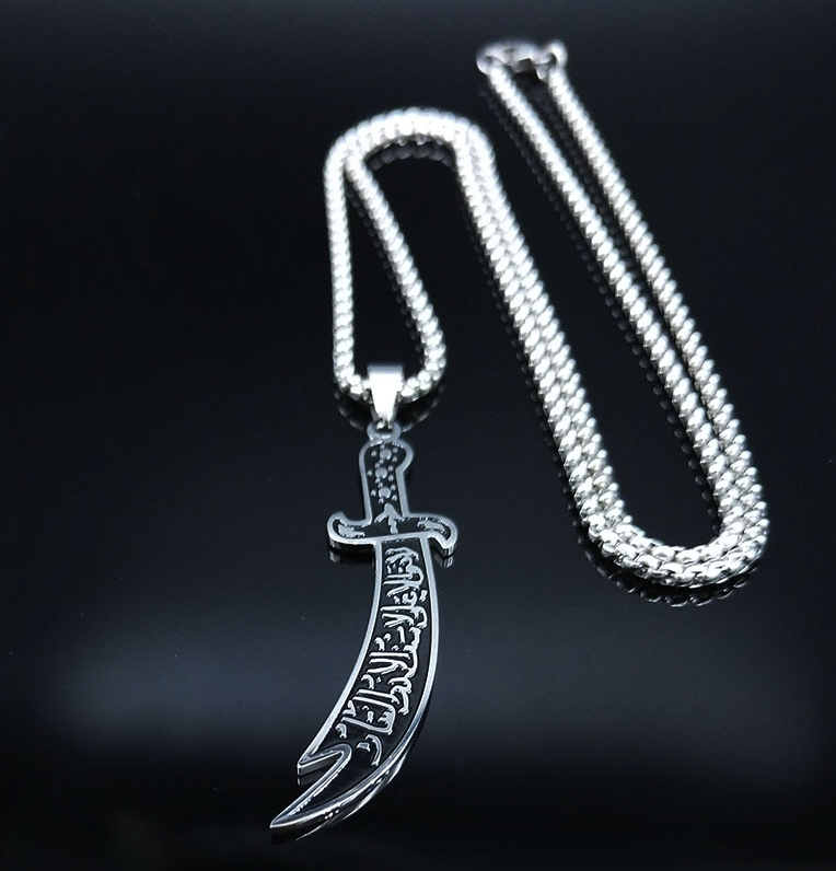 Náhrdelník z nerezovej ocele Arabský meč