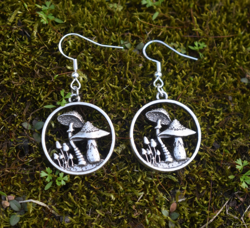 Vintage náušnice HUBIČKY