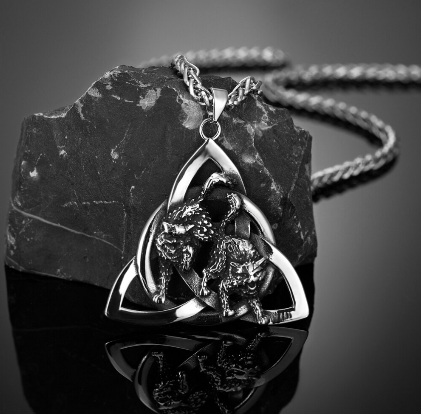 Vikingský náhrdelník keltský uzol Trinity