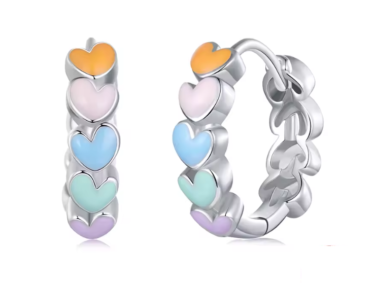 Kruhové náušnice s farebnými srdiečkami - Striebro 925