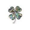 Postříbřená brož ve tvaru čtyřlístku s perleťovými lístky