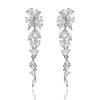 Náušnice YVON s prodlouženým květinovým detailem ze zirkonie ve stříbrné barvě