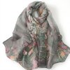 Květinový šátek z kvalitního žoržetu – šedý