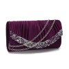 Slavnostní fialová kabelka se třpytivým lemem přes rameno