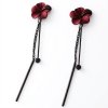 Dlouhé visací náušnice Růže s černými řetízky