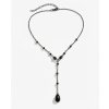 Výrazný gotický náhrdelník s kapkou z černého krystalu