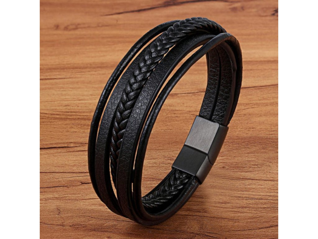 Кожаный браслет мужской. Мужские кожаные браслеты. Браслет мужской из кожи. Мужские кожаные браслеты. Браслет кожаный.