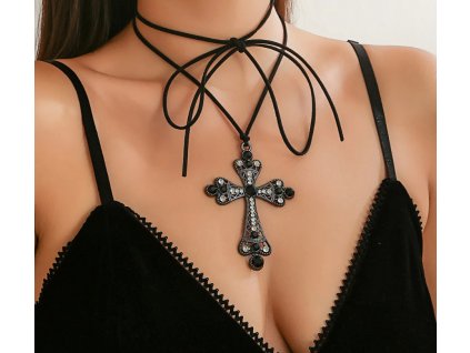 Gotický náhrdelník Kříž