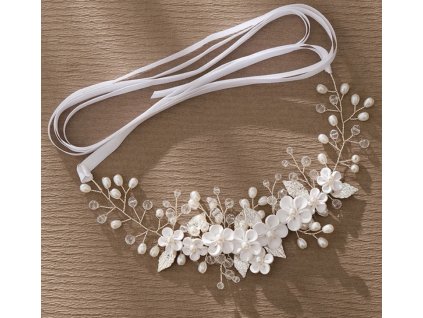 Elegantní čelenka do vlasů s bílými květy a perlami