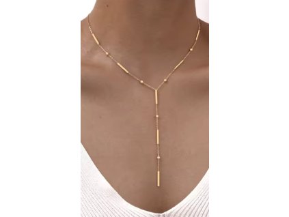 Designový zlatý ocelový náhrdelník s geometrickou ozdobou